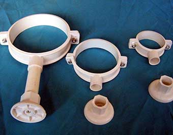 所有線管、水管必須用管卡固定